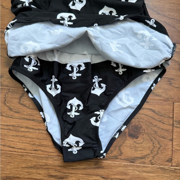 NIB - Belsira 1950's Adeline Anchor Swimsuit in Black - Picture 5 of 11